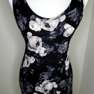Midnight hour floral skull mini dress. Size Large